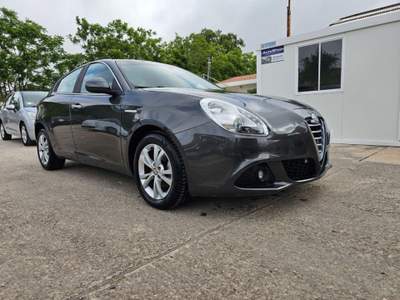 Alfa Romeo Giulietta 1.6 JTDm-2 105 CV Progression Grigio usata Sassari