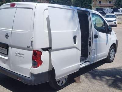 Nissan NV200 1.5 dCi 90CV Furgone Bianco usata Monte di Procida