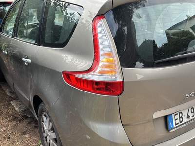 Renault Scénic X-Mod 1.9 dCi 130CV Dynamique Grigio usata Bracciano