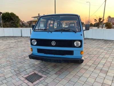 Volkswagen T3 multivan 9 posti cambio automatico INTROVABILE Blu/Azzurro usata Maser