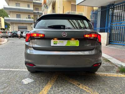 Fiat Tipo 1.3 Mjt S&S 5 porte Lounge Grigio usata Cerignola