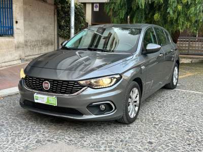 Fiat Tipo 1.3 Mjt S&S 5 porte Lounge Grigio usata Cerignola
