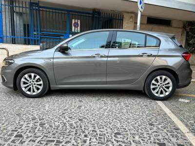 Fiat Tipo 1.3 Mjt S&S 5 porte Lounge Grigio usata Cerignola