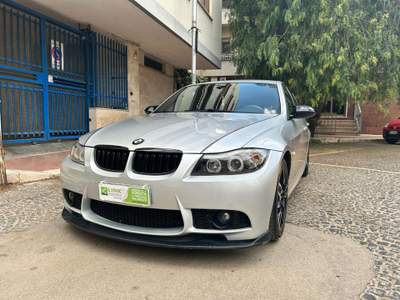BMW Serie 3 320d d cat Touring Eletta Grigio usata Cerignola