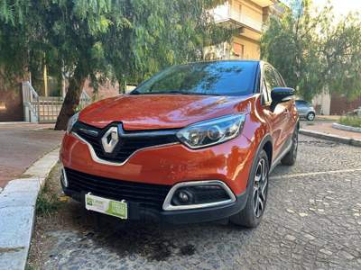 Renault Captur 1.5 dCi 8V 90 CV Start&Stop Project Runway Arancione usata Cerignola