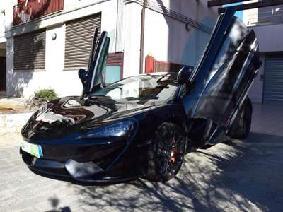 McLaren 570S Coupé Nero usata Putignano
