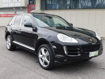 Porsche Cayenne 3.0 Diesel GANCIO TRAINO Nero usata Roma