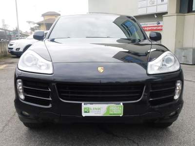 Porsche Cayenne 3.0 Diesel GANCIO TRAINO Nero usata Roma