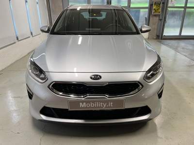Kia Ceed 1.5 T-GDi 160 CV MHEV DCT  SW Style Techno Pack Argento usata Grumello del Monte