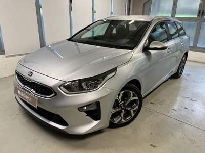 Kia Ceed 1.5 T-GDi 160 CV MHEV DCT  SW Style Techno Pack Argento usata Grumello del Monte