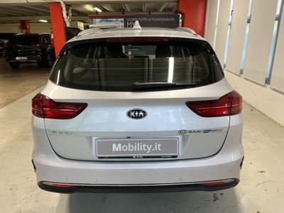 Kia Ceed 1.5 T-GDi 160 CV MHEV DCT  SW Style Techno Pack Argento usata Grumello del Monte