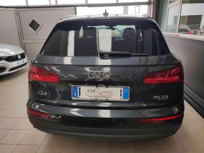 Audi Q5 35 TDI quattro S tronic Business Grigio usata Tolmezzo
