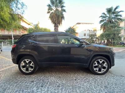 Jeep Compass 2.0 Multijet II aut. 4WD Limited Nero usata Cerignola