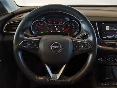 Opel Grandland X  -  1.6 phev elegance awd auto Bianco usata Gaglianico