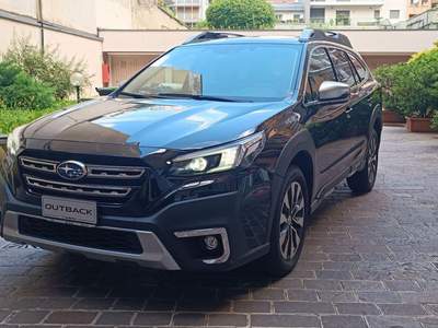 Subaru Outback 2.5i Lineartronic Premium Nero usata Grumello del Monte