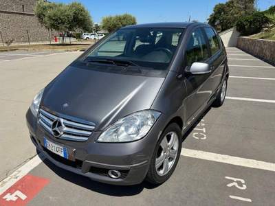 Mercedes-Benz Classe A AVANTGARDE Grigio usata Civitavecchia