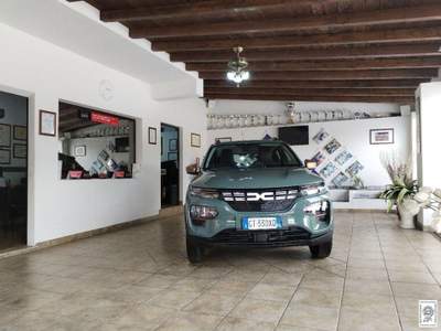Dacia Spring  Extreme Electric 65 Verde usata Ragusa