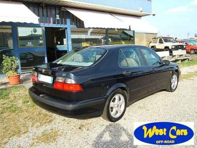 Saab 9-5 16V T SE Blu/Azzurro usata Vigevano