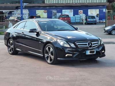 Mercedes-Benz Classe E E 250 CDI Coupe BlueEFFICIENCY Avantgarde (150 kw) Nero usata Quarto