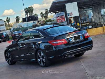 Mercedes-Benz Classe E E 250 CDI Coupe BlueEFFICIENCY Avantgarde (150 kw) Nero usata Quarto