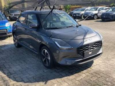 Suzuki Swift 1.2 Hybrid CVT Top AUTOMATICA DA IMMATRICOLARE usata Casteggio