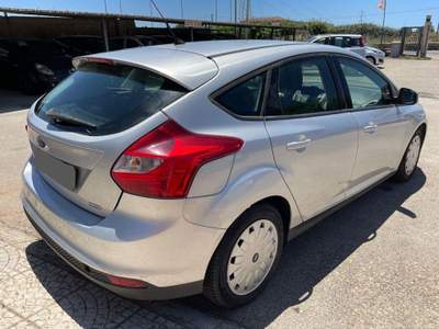 Ford Focus  Grigio usata Ragusa