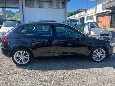 Audi A3 1.6 TDI sportback clean diesel Ambition Nero usata Coriano