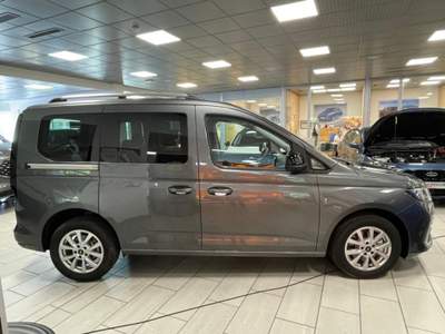 Ford Tourneo Connect 2.000 TurboDiesel 122cv Titanium VETTURA 5 POSTI Grigio usata Alba
