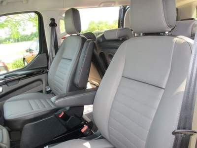Ford Tourneo Custom 2.0 EcoBlue 130CV MHEV PC Titanium Blu/Azzurro usata Castelnuovo Rangone