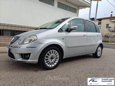 Lancia Musa  1.3 mjt Poltrona Frau 90cv Argento usata Cassano allo Ionio