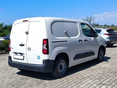 Opel Combo 1.5 CDTI L1 3 POSTI OFFICINA doblo berlingo partne Bianco usata San Salvatore Telesino