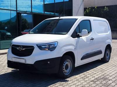 Opel Combo 1.5 CDTI L1 3 POSTI OFFICINA doblo berlingo partne Bianco usata San Salvatore Telesino