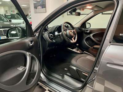 Smart ForFour EQ Passion Grigio usata Milano