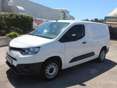 Toyota Proace 1.5D 130 CV S&S PL 4p. Active usata Roma
