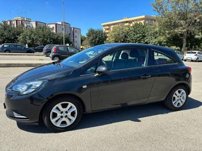 Opel Corsa 1.4 90CV GPL Tech Coupé n-Joy Nero usata Lecce