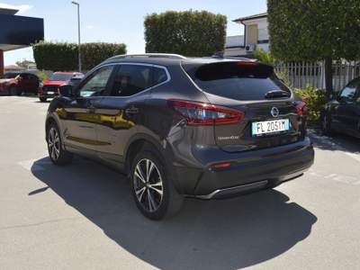 Nissan Qashqai 1.5 dCi N-Connecta Bronzo usata Fondi