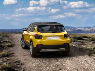 Jeep Avenger BEV Altitude Giallo usata MODENA