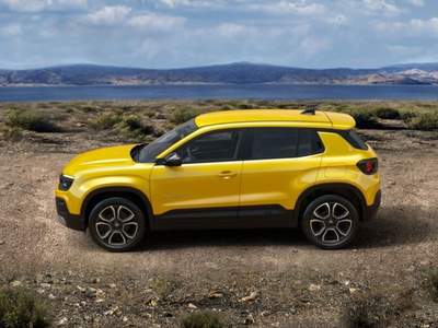 Jeep Avenger BEV Summit Giallo usata MODENA