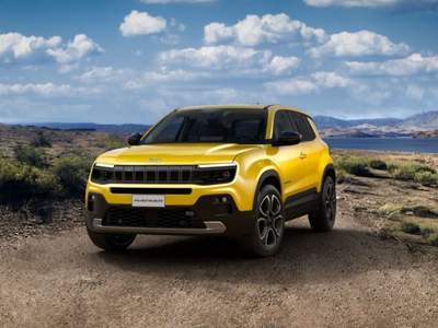 Jeep Avenger BEV Summit Giallo usata MODENA
