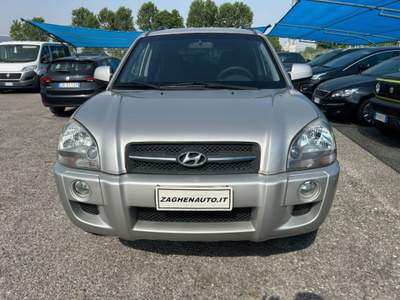 Hyundai Tucson 2.0 CVVT 16V 2WD Active Argento usata Roburent