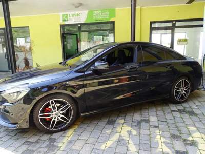 Mercedes-Benz CLA d Automatic Premium Nero usata Solbiate Arno