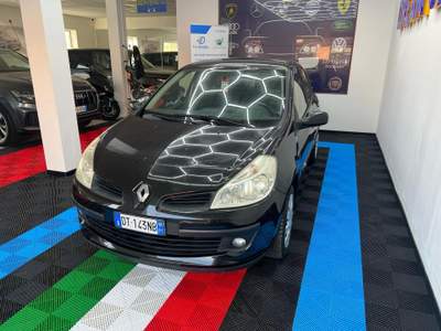 Renault Clio OK NEOPATENTATI Nero usata PRATO
