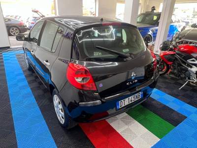 Renault Clio OK NEOPATENTATI Nero usata PRATO