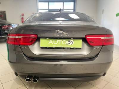 Jaguar XE 2.0 D 180 CV R-Dynamics Grigio usata Trento