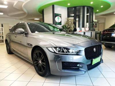 Jaguar XE 2.0 D 180 CV R-Dynamics Grigio usata Trento