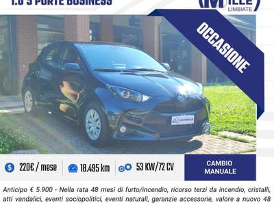 Toyota Yaris 1.0 5 porte Business Nero usata Limbiate