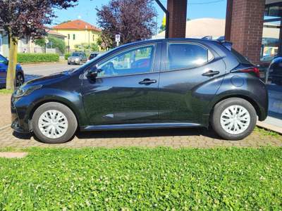 Toyota Yaris 1.0 5 porte Business Nero usata Limbiate