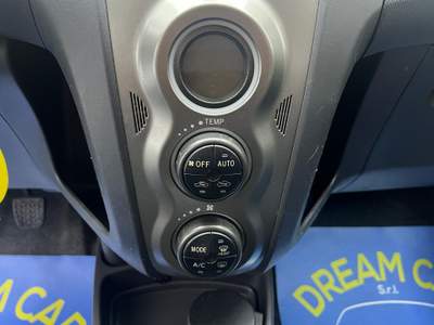 Toyota Yaris OK NEOPATENTATI Nero usata PRATO