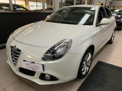 Alfa Romeo Giulietta 1.6 JTDm 120 CV Bianco usata Tolmezzo