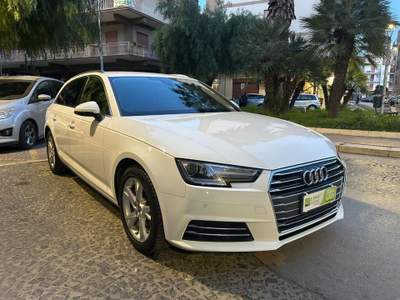 Audi A4 Avant 2.0 TDI 150 CV Business Sport Bianco usata Cerignola